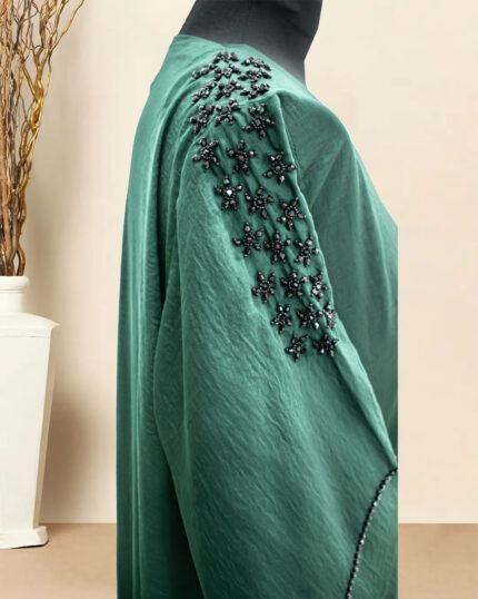 GREEN HARRIR EMBROIDERY ON SHOULDER